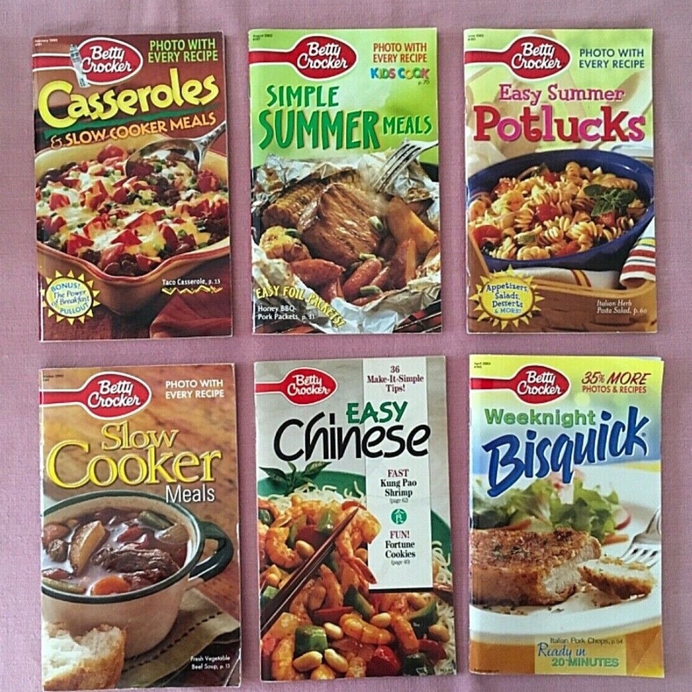Lot of 6 Betty Crocker Classic Cookbook Recipe Magazines 2002 Vintage Retro